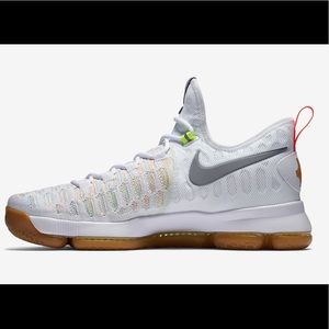 Men's Nike KD's 9 Multicolor/Gum Sz 13