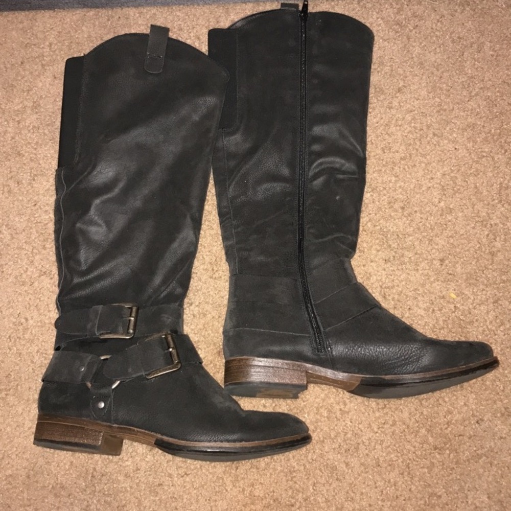 Black Boots