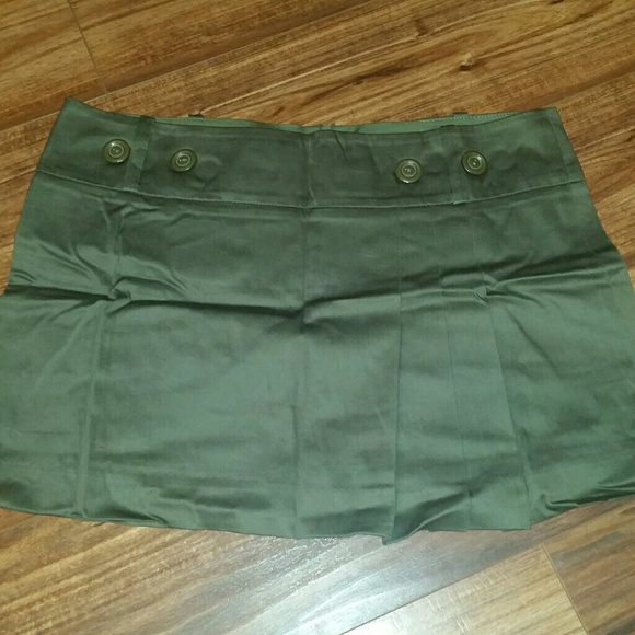 Set of 3 mini skirts - Picture 2 of 5