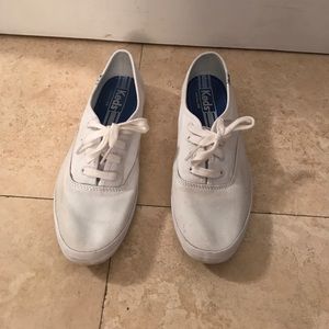 White Keds