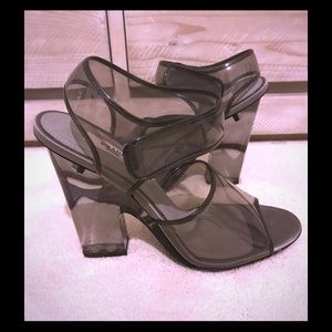 🔥Prada Lucite Sandals sz38