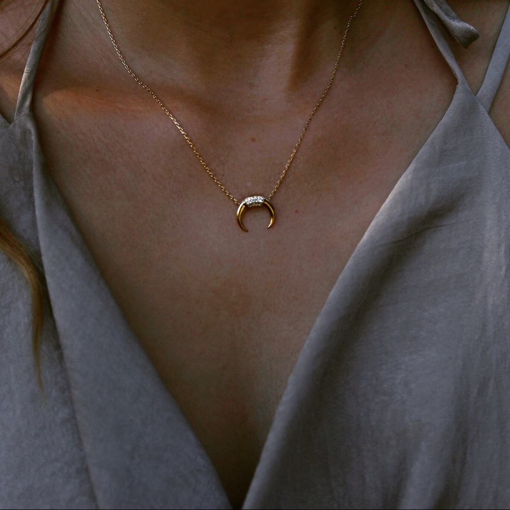 Cuernitos Necklace 14k Gold