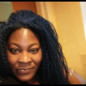 Meet your Posher, Nikki