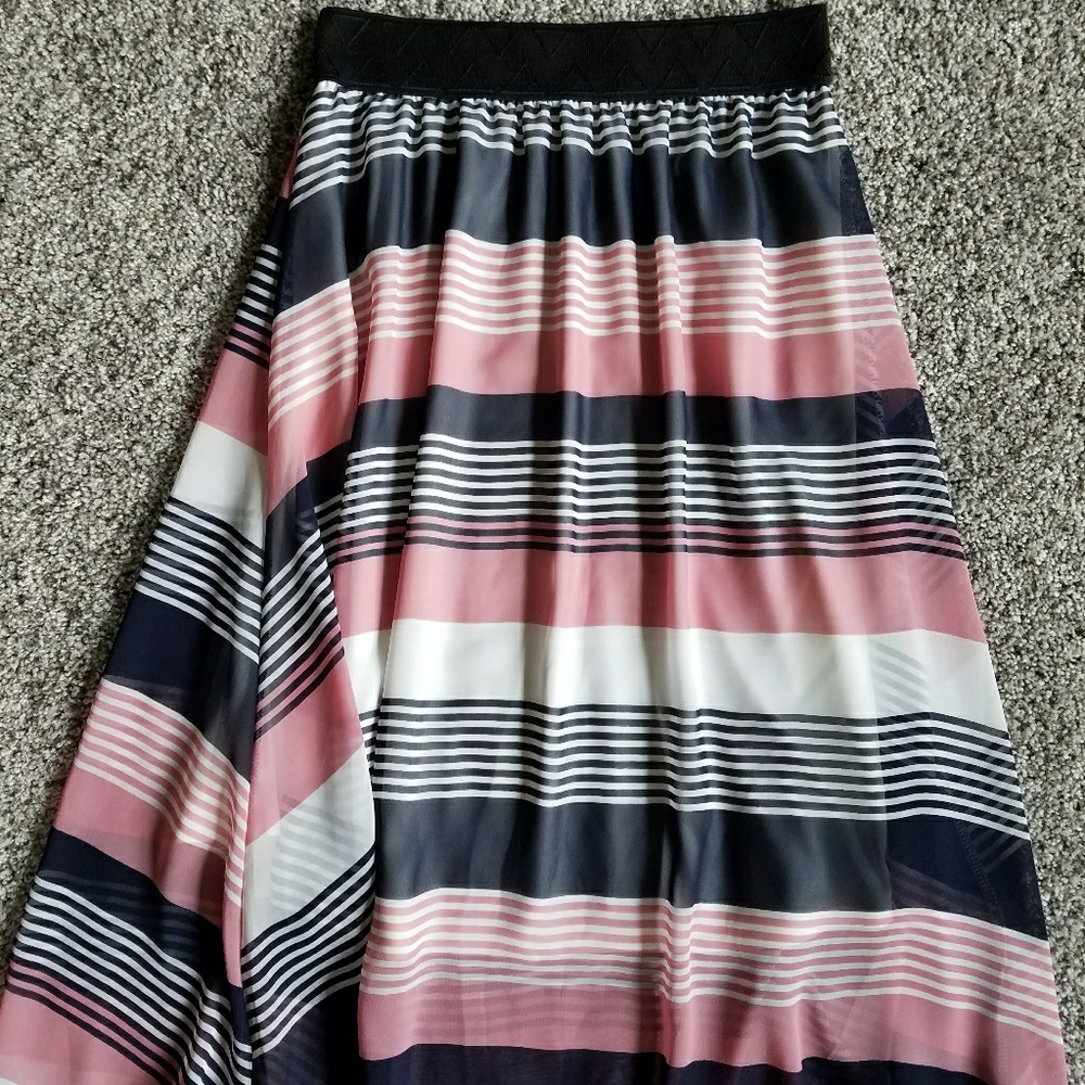 LuLaRoe Lola