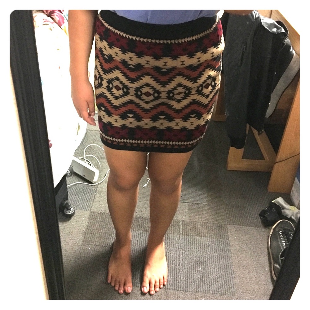 Tribal print skirt