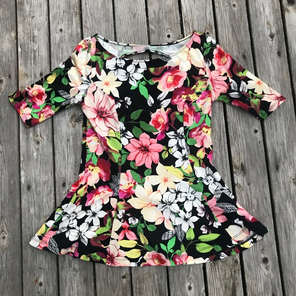 Guess peplum shirt