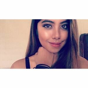 Meet your Posher, Lea