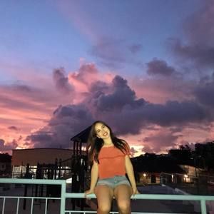 Meet your Posher, Ashley