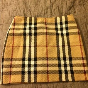 Size small-medium skirt.