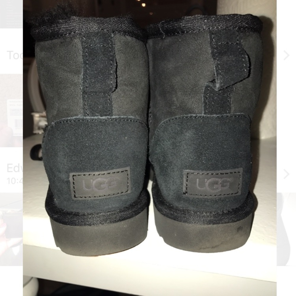 Black Uggs