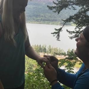 Meet your Posher, Dakota