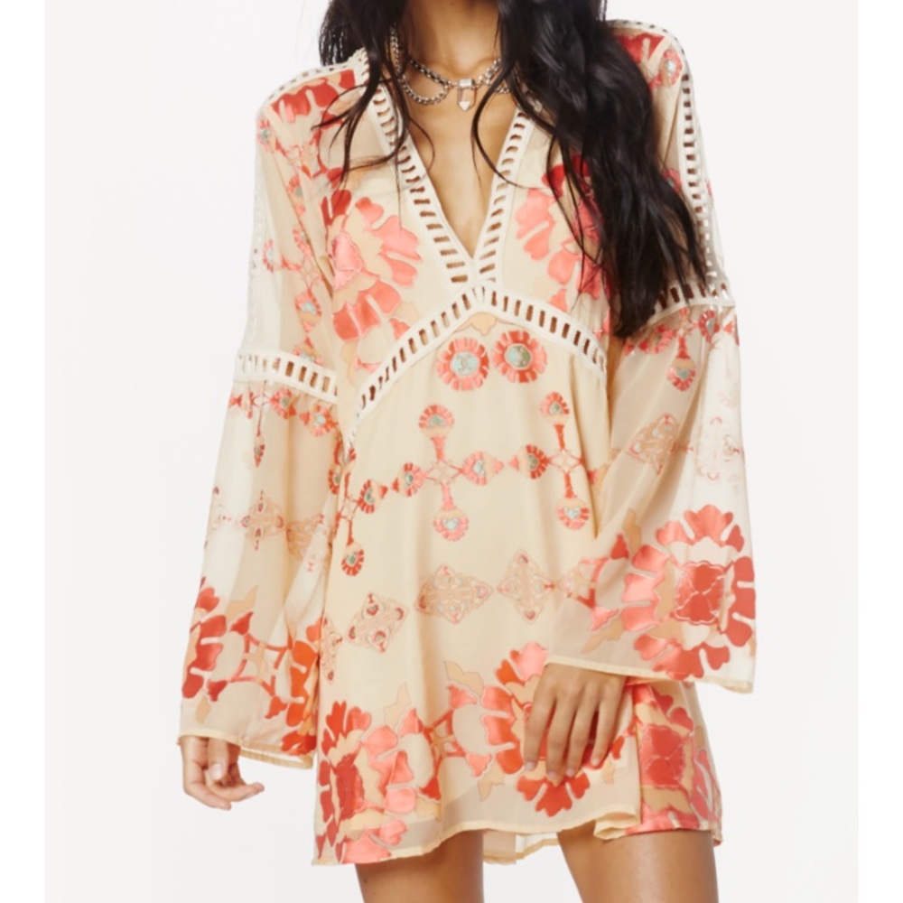 RARE!! FL&L Barcelona mini dress - Picture 3 of 6