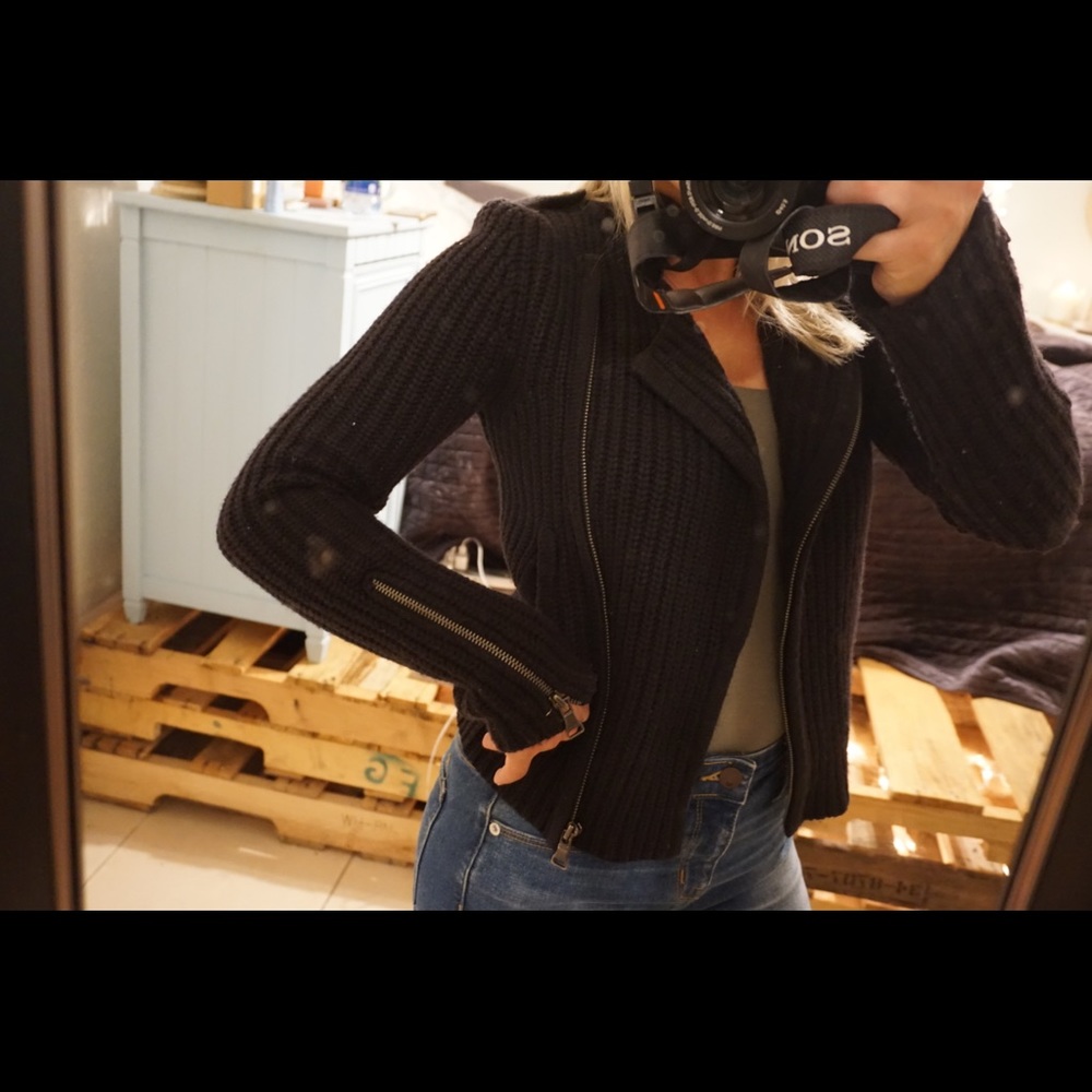 Express Sweater jacket - Picture 4 of 5