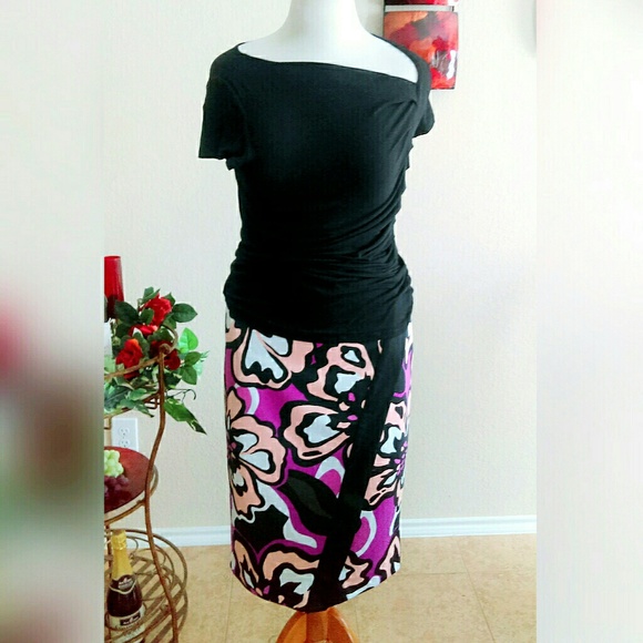 Fuchsia Floral Envelope Skirt - Picture 2 of 8
