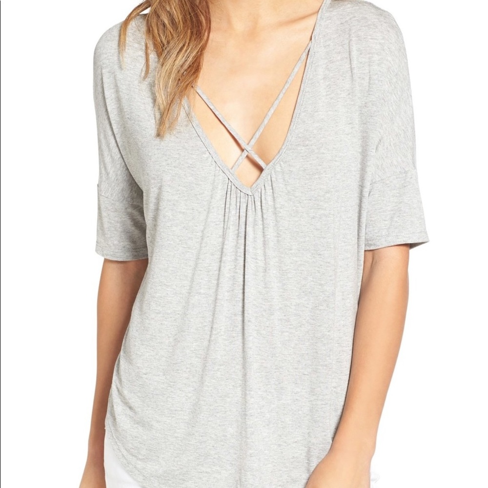 Lush Oversized V Neck Cross Tee Shirt Grey Large