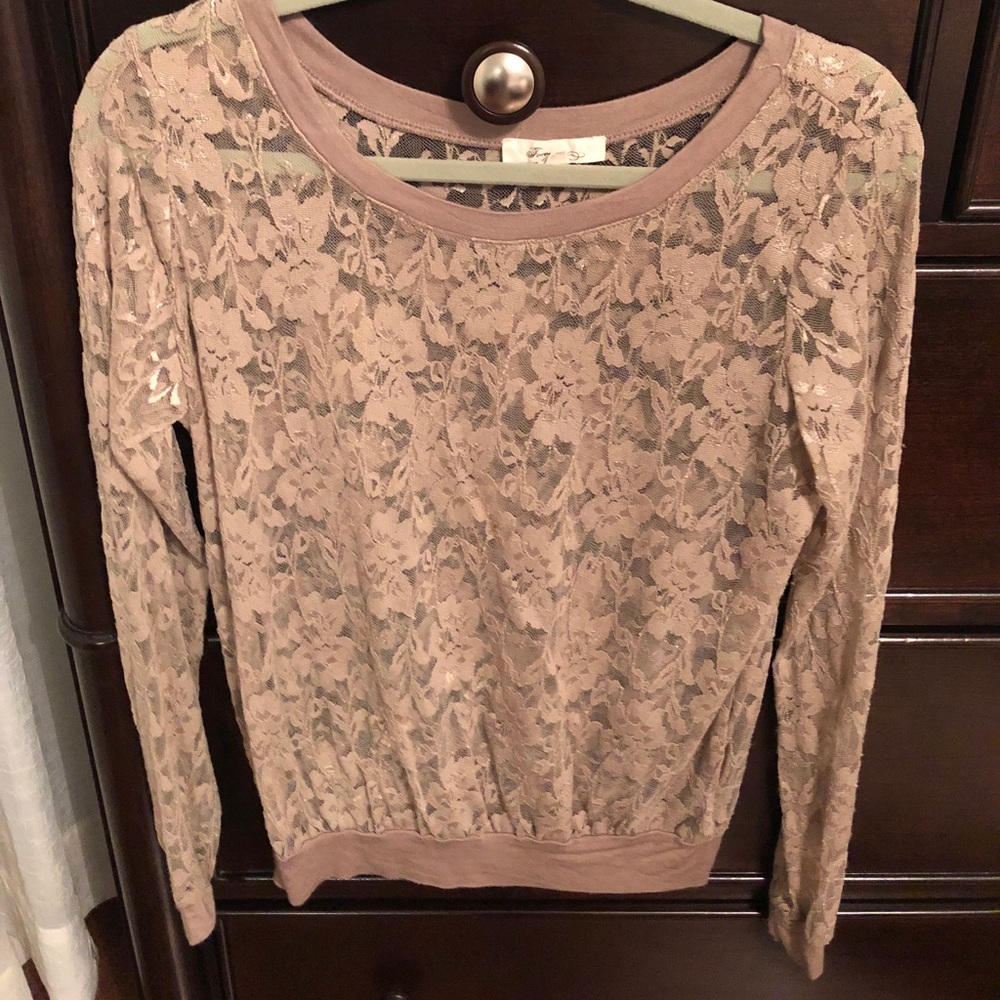 Lace shirt