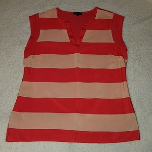 The Limited cap sleeve top size medium