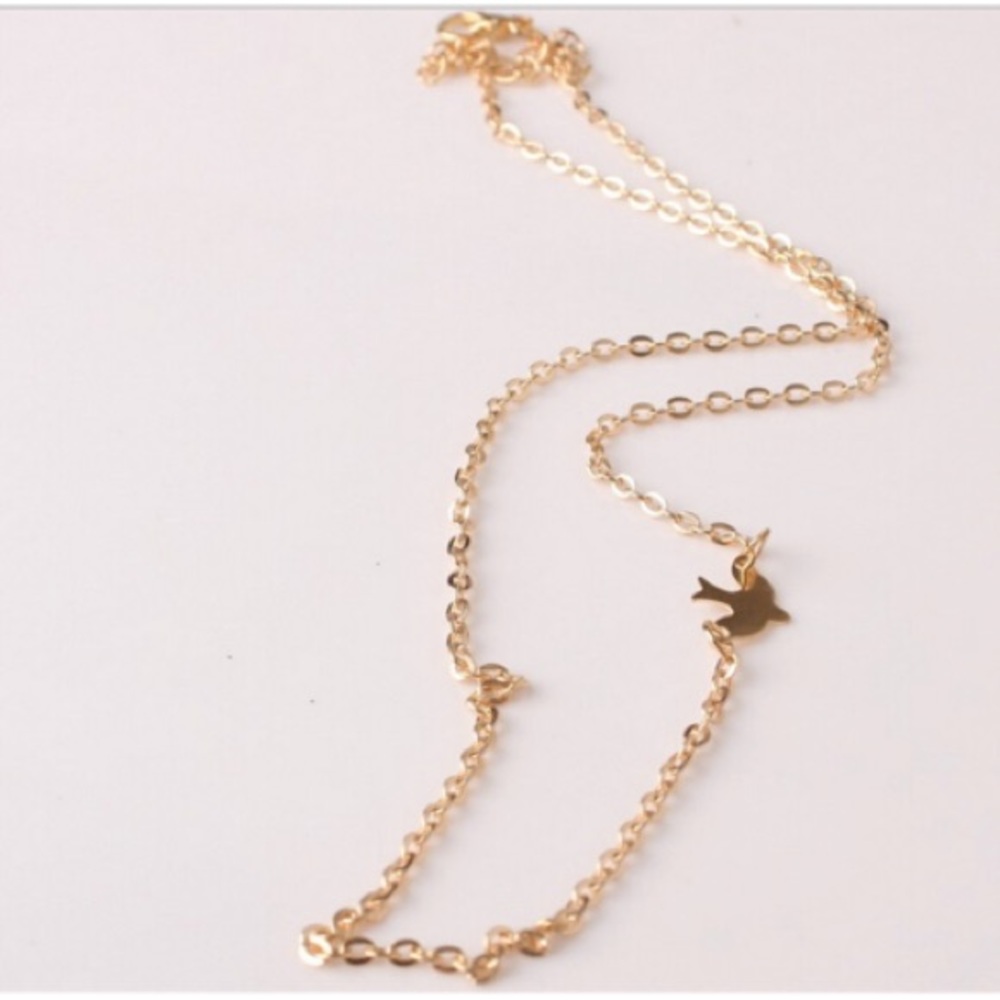 Swallow Dove Necklace - Picture 2 of 4