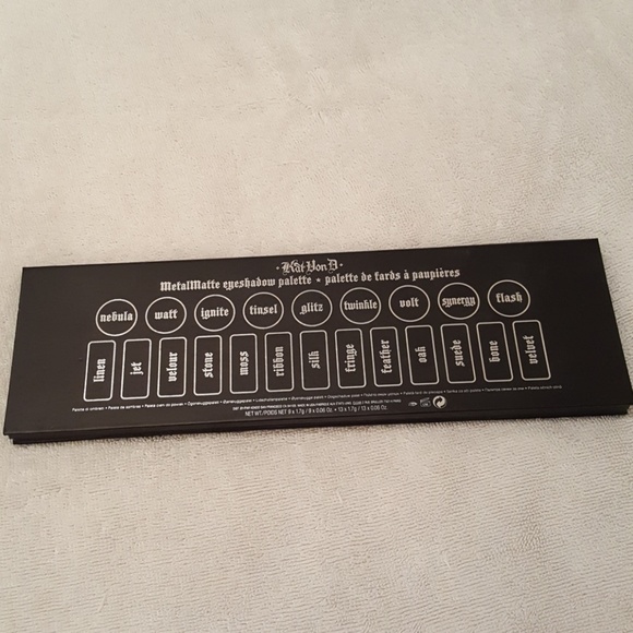 **SOLD**Kat Von D Metal Matte Palette**SOLD** - Picture 3 of 8
