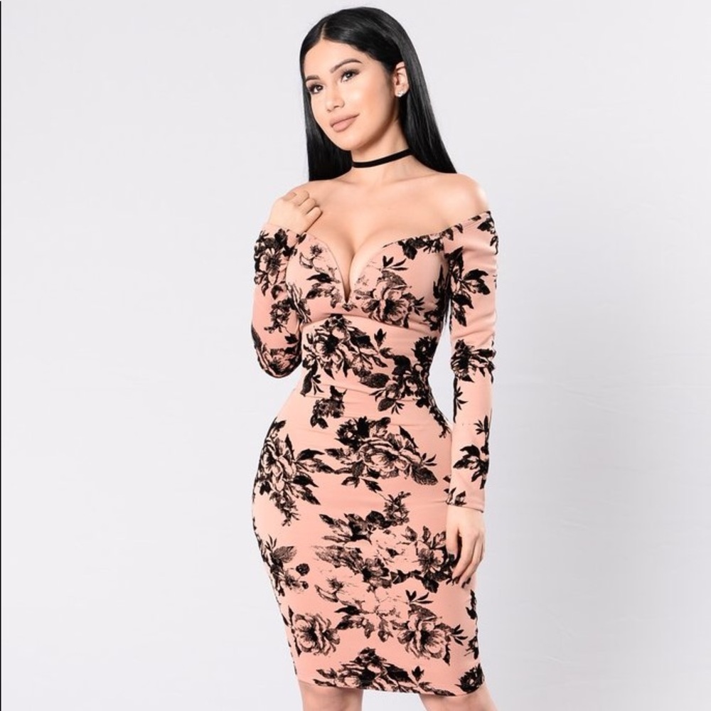 Growing Addiction Off The Shoulder Dress
