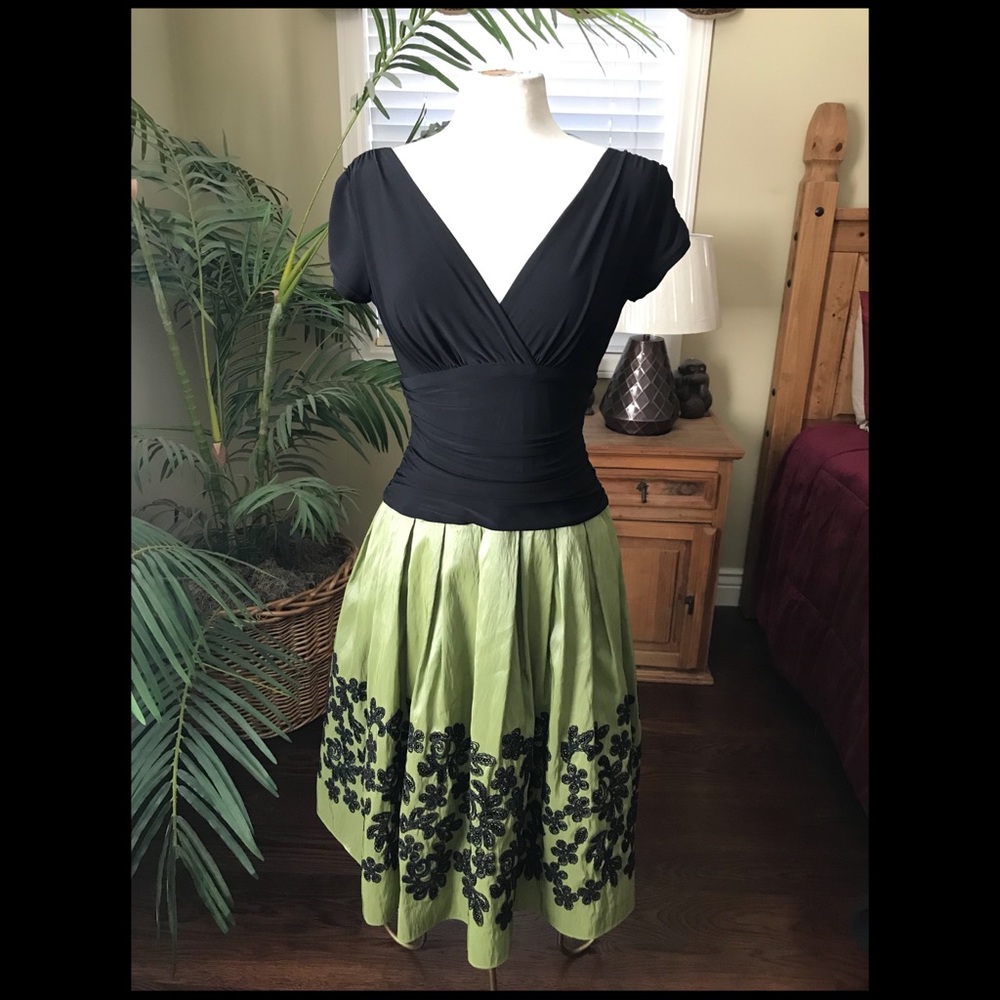 NWT darling “social dress” Reminiscent of the 50s!