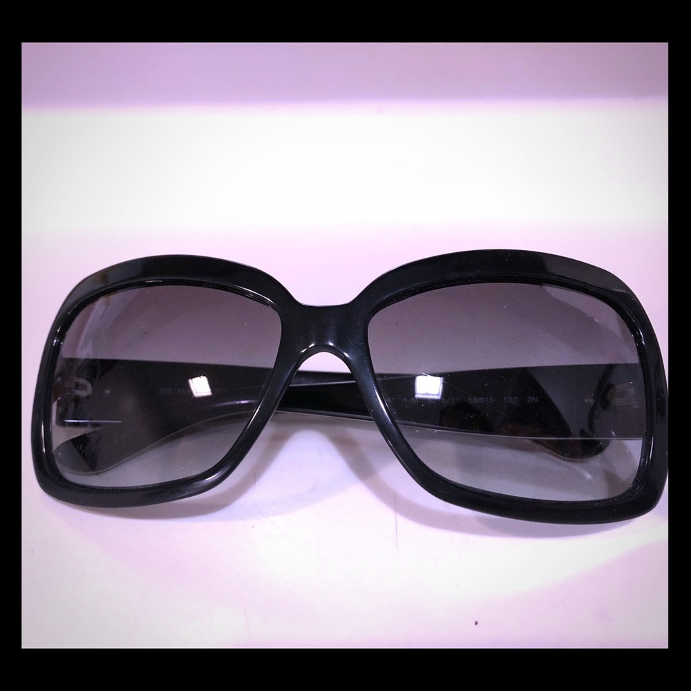 Burberry sunglasses