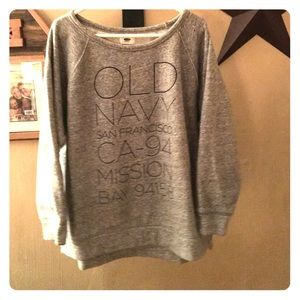 Ladies old navy XL sweater EUC wore maybe twice