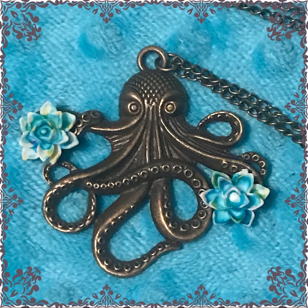 Blue floral bronze octopus necklace vintage look