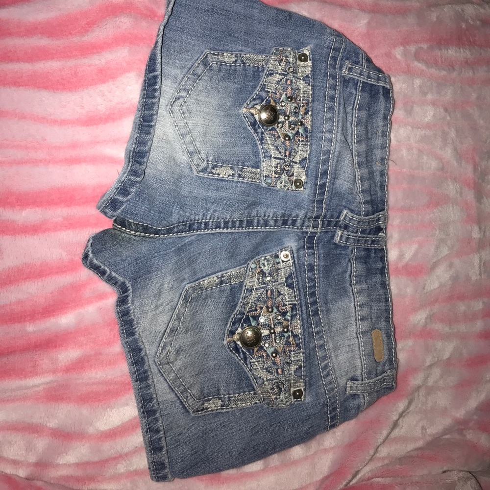 Red Camel shorts