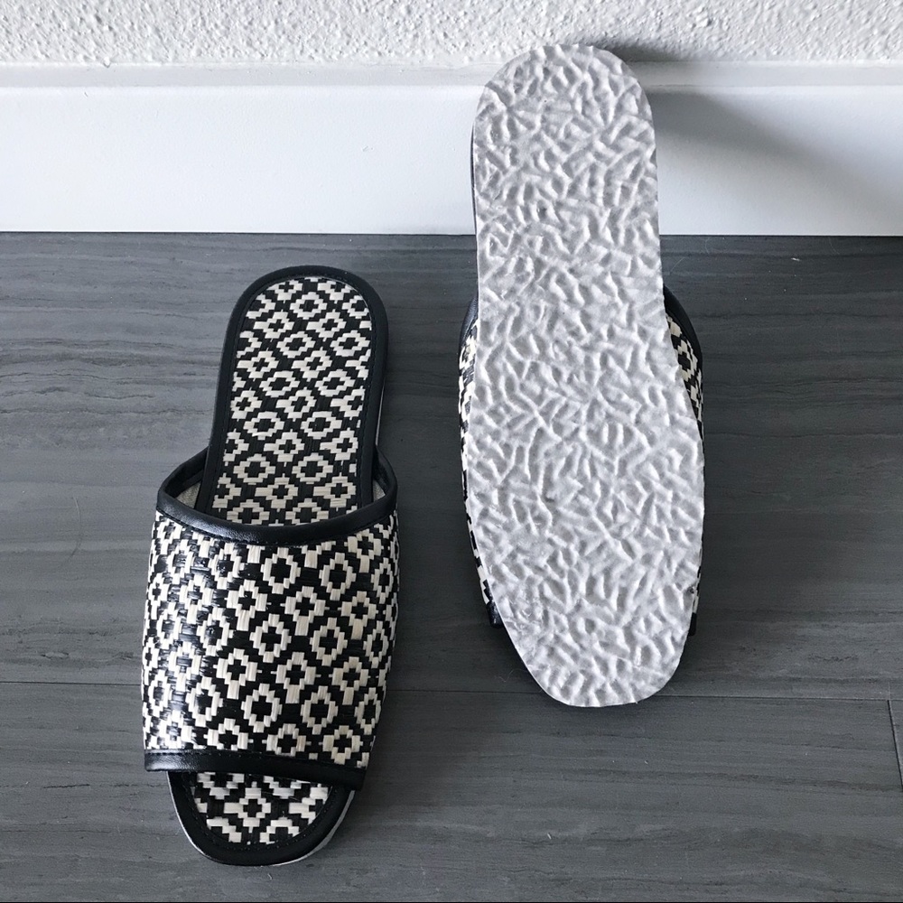 Urban Outfitters woven slides - Picture 4 of 5
