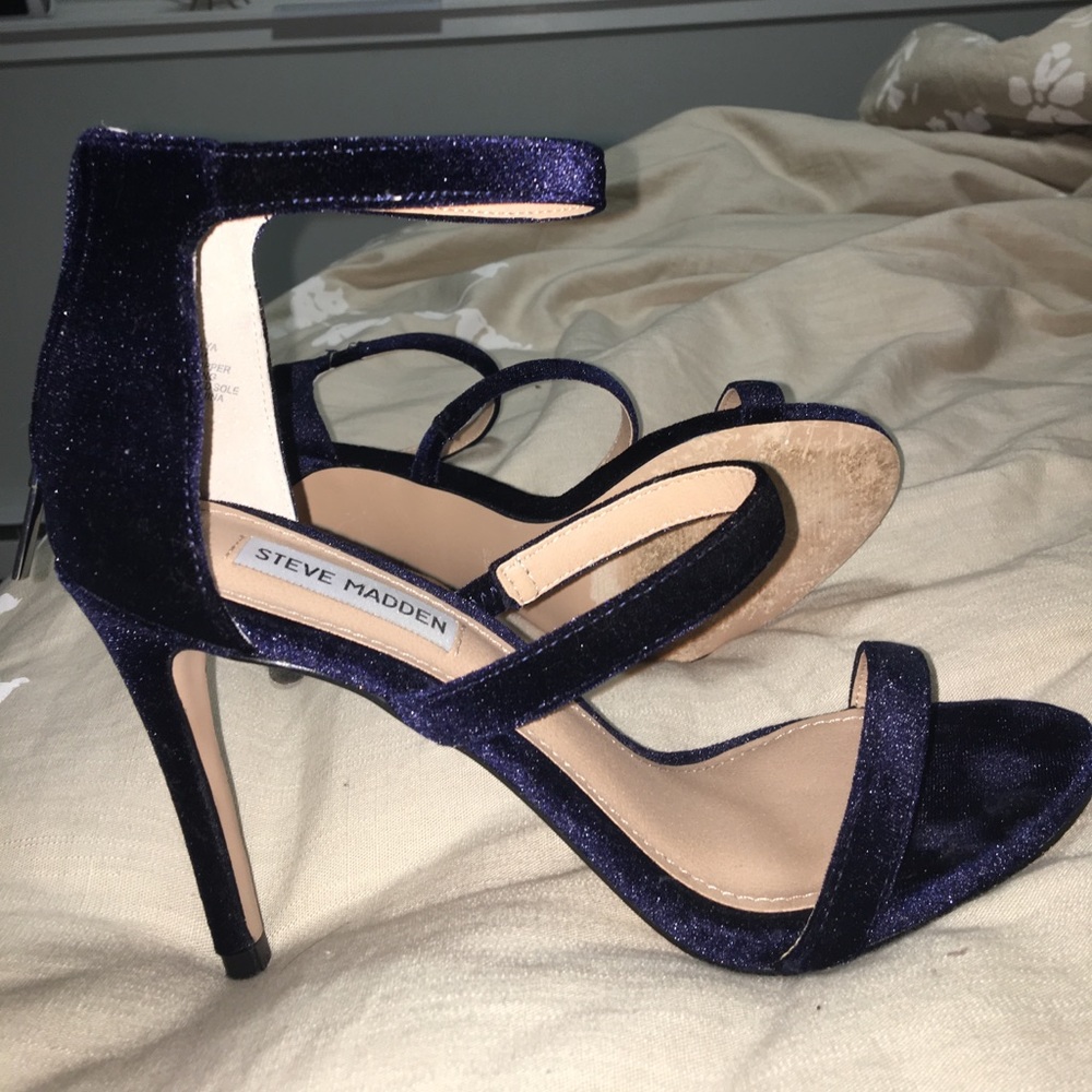 Steve Madden navy blue suede heels. Worn once
