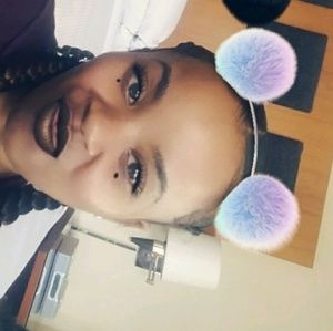 Meet your Posher, Veronica