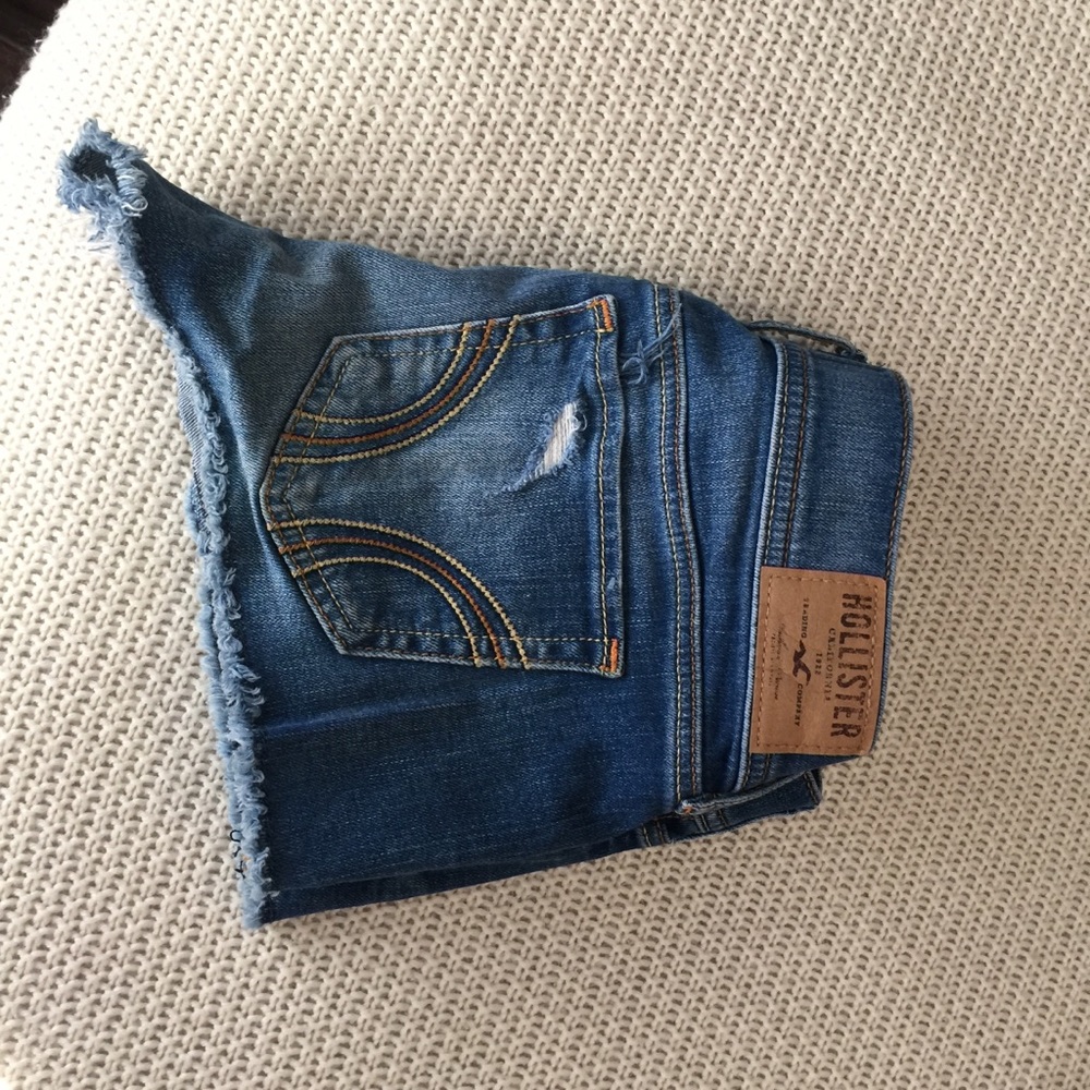 Hollister jean shorts