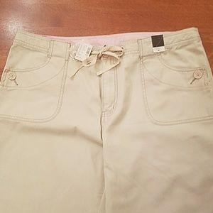 New Lane Bryant Kaiki Pants size 18