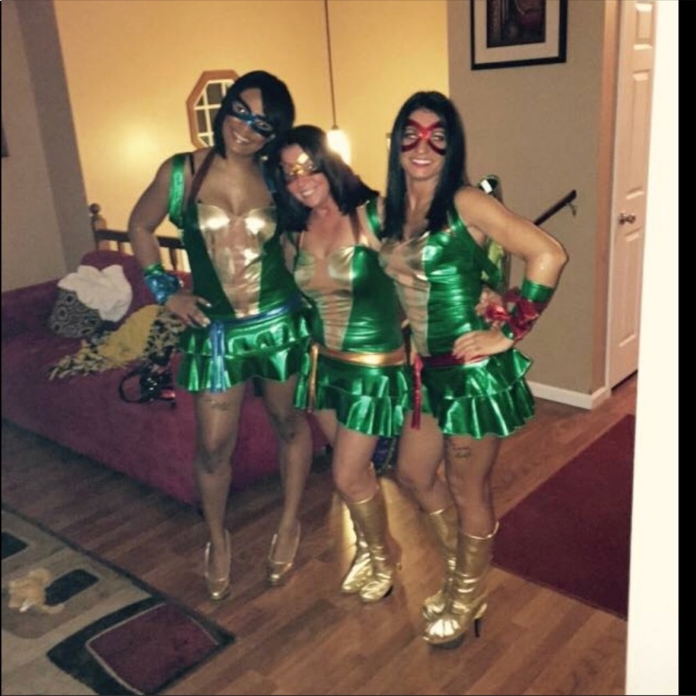 Purple teenage mutant ninja turtle costume