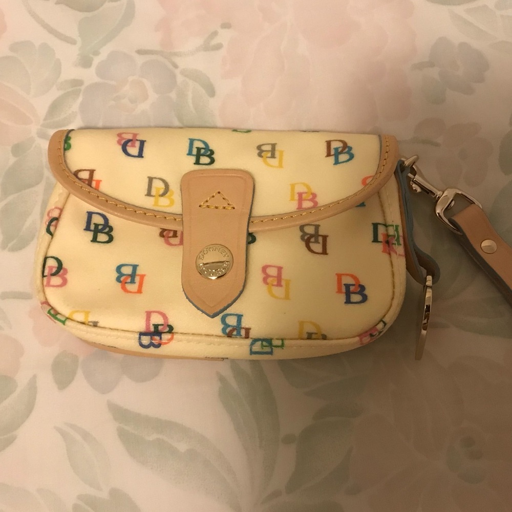 Dooney & Bourke Wristlet