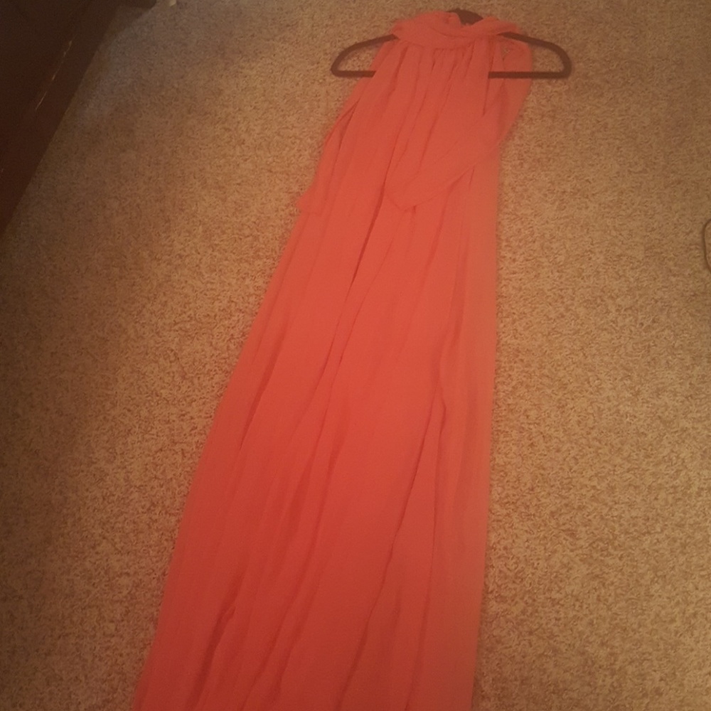 Dress - Picture 4 of 4