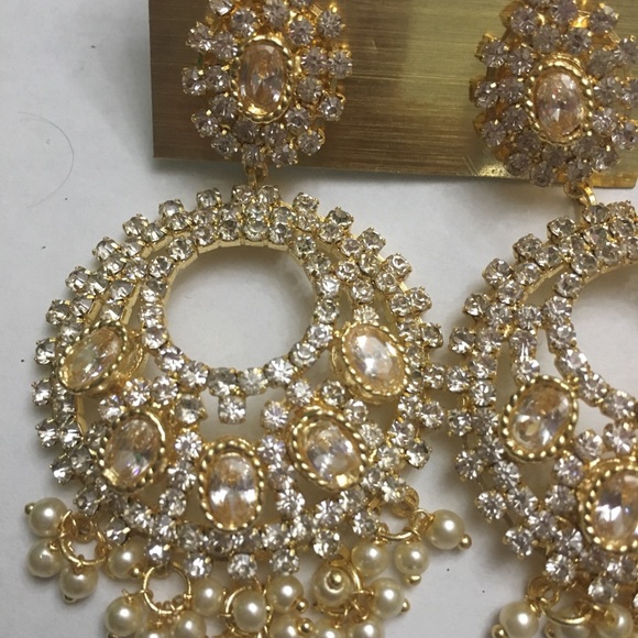 NWOT beautiful Earrings final sale price no offers - Picture 8 of 8