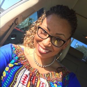 Meet your Posher, Renee