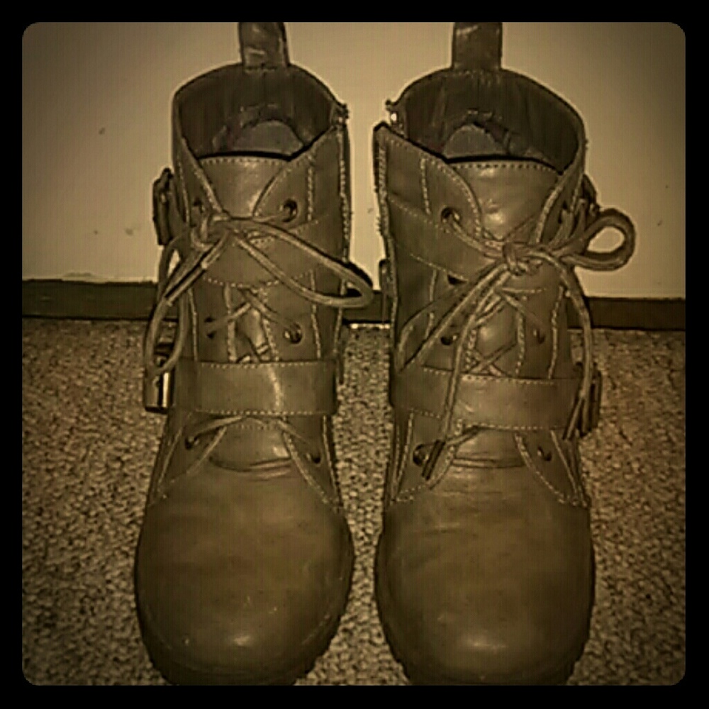{Madden Girl} Ankle Boots