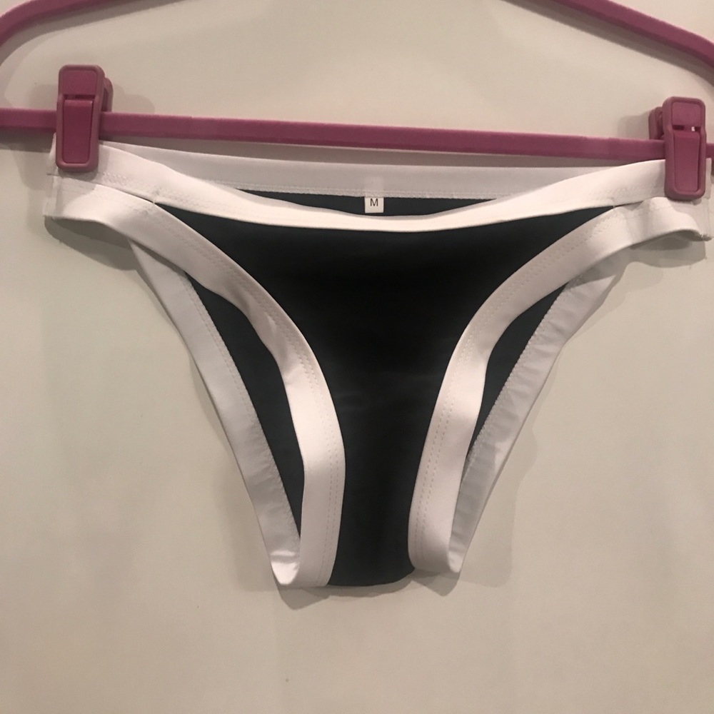 Bathing suit