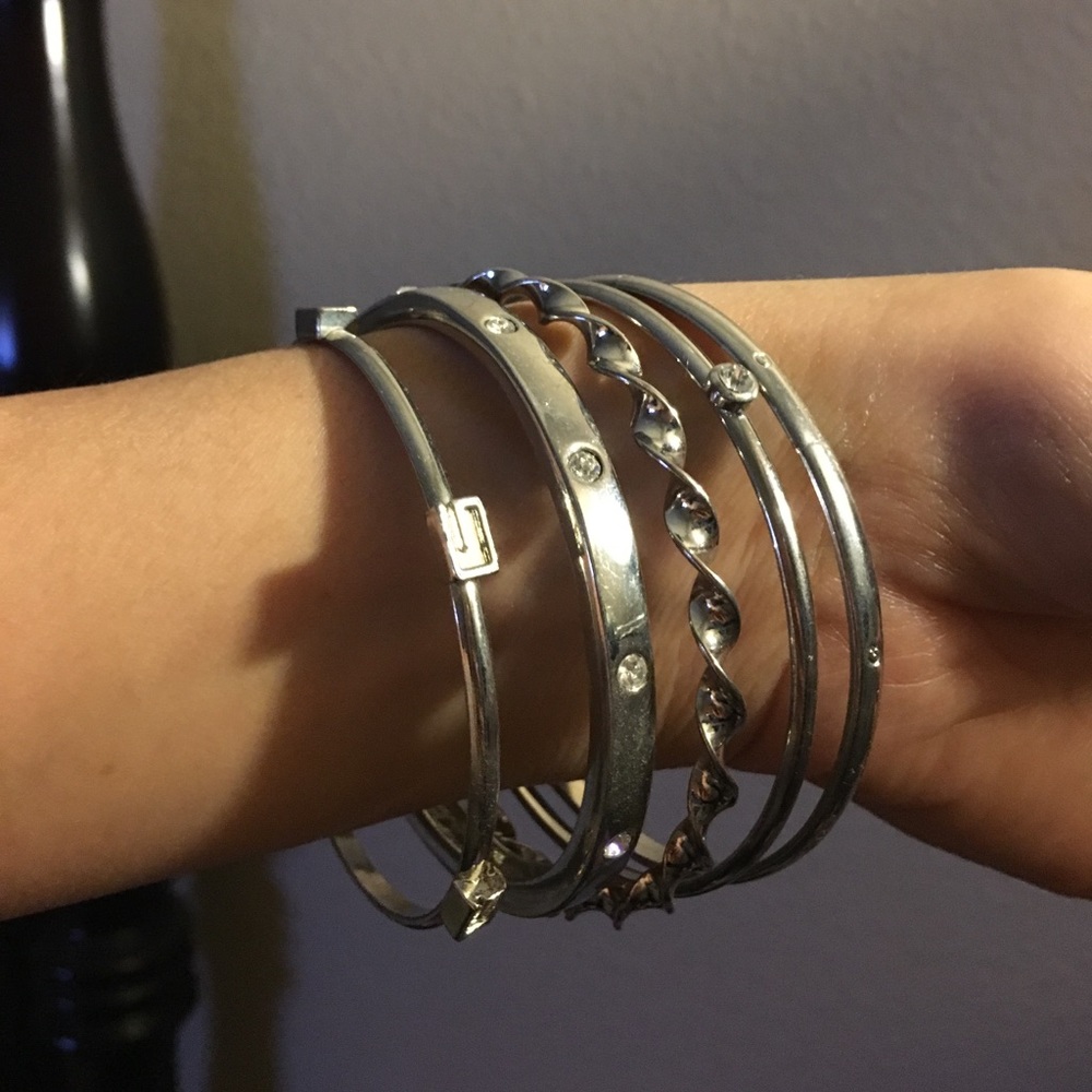 Guess multi-bangle bracelet