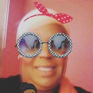 Meet your Posher, Lisa