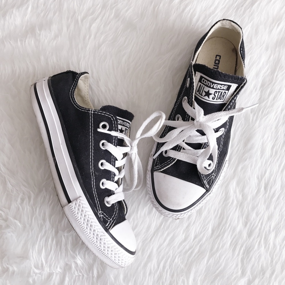 Kids Black Converse Chuck Taylors - 13c - 1y