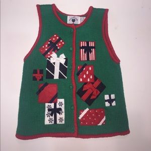 Hartstring Christmas Vest Size 6x