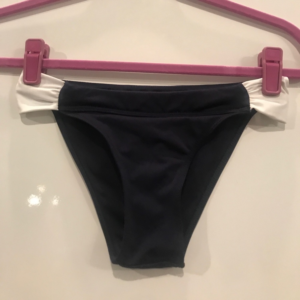 Bathing suit