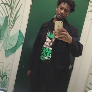 Meet your Posher, Devonte