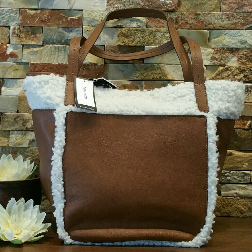 NEW "Big Reveal" Tote - Picture 4 of 6