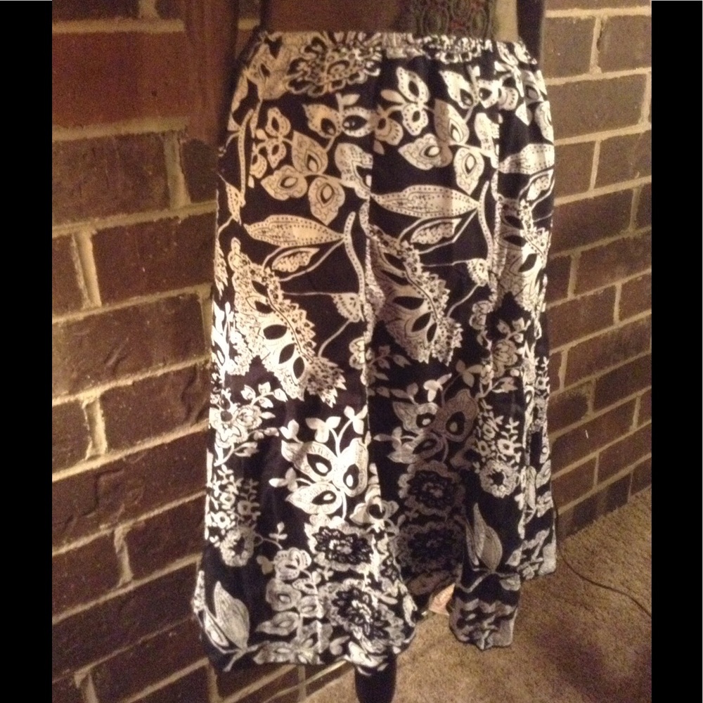 Small beautiful skirt 🌻🌷
