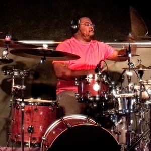 Meet your Posher, Julius